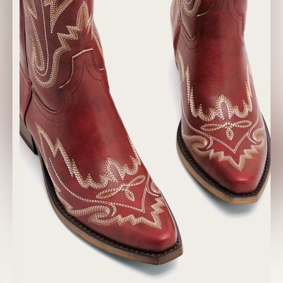 THE ROSEMARY - CREAM CLASSIC TALL COWGIRL BOOTS WITH EMBROIDERY - Picture 8 of 12